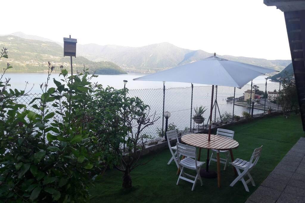 Appartamento Sul Lago D'Iseo Tavernola Bergamasca Exterior photo